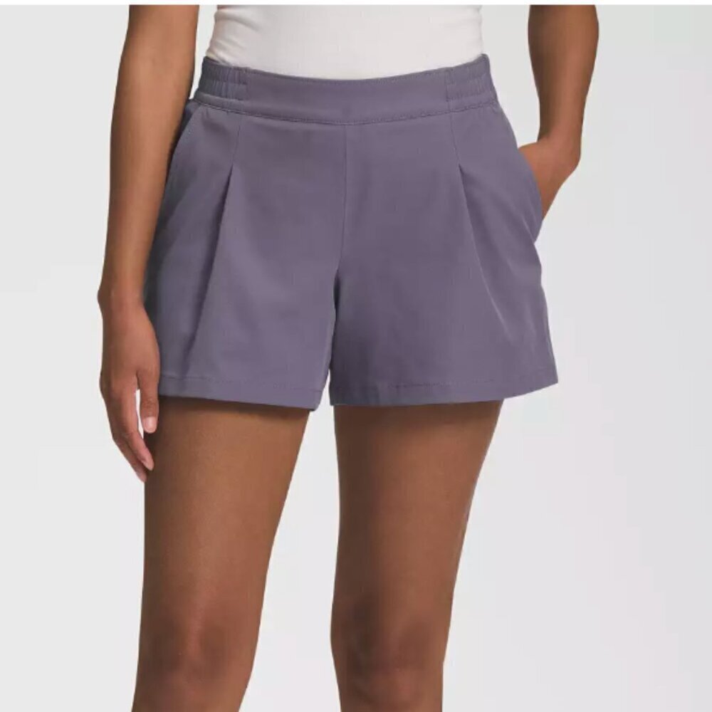 The North Face Standard Short Women's 12 Lunar Slate Outdoor Hiking Comfort